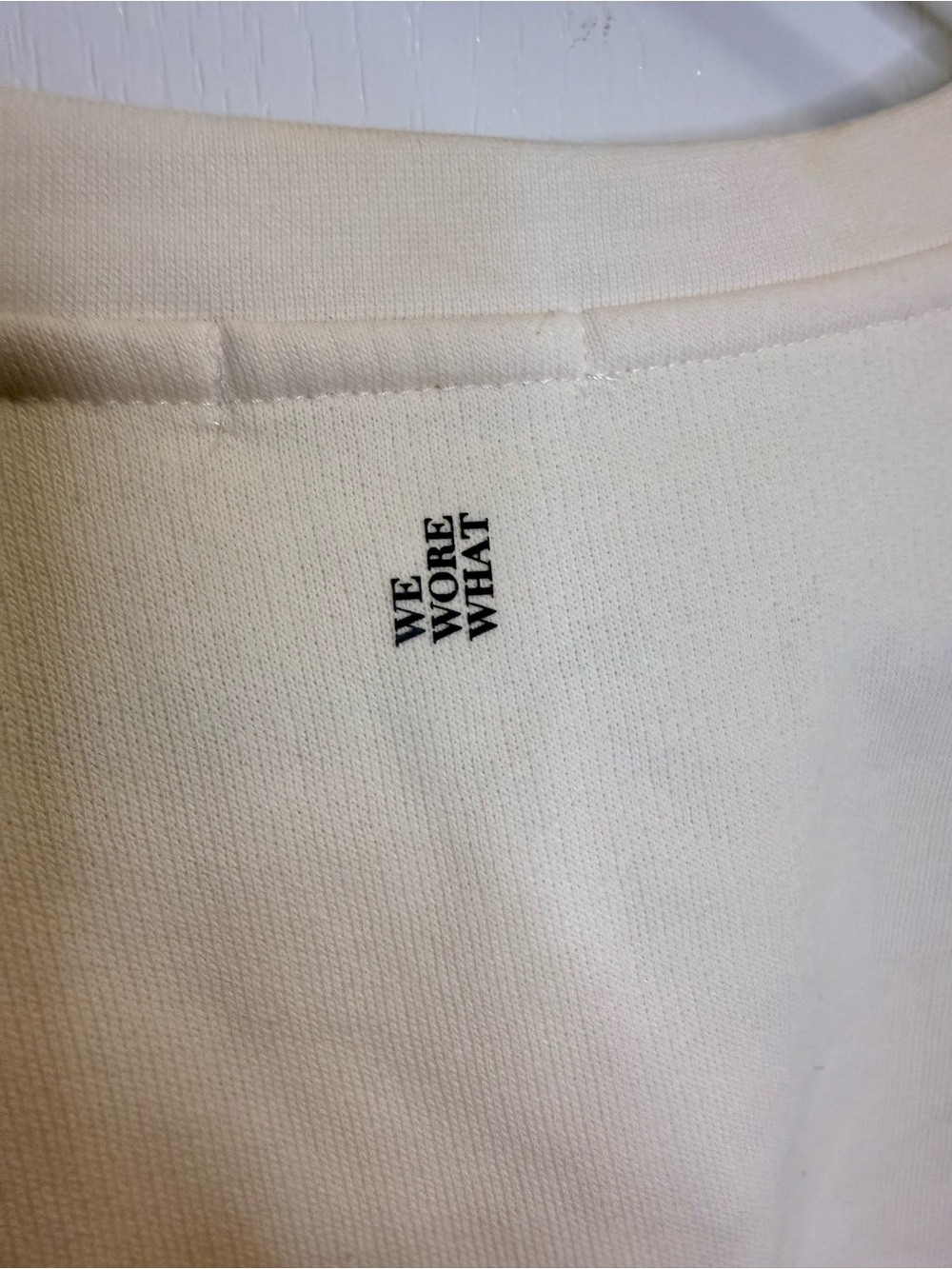 WeWoreWhat Cream Cropped Raw-Hem Crewneck Sweatshirt. NWT/XS - Picture 5 of 7